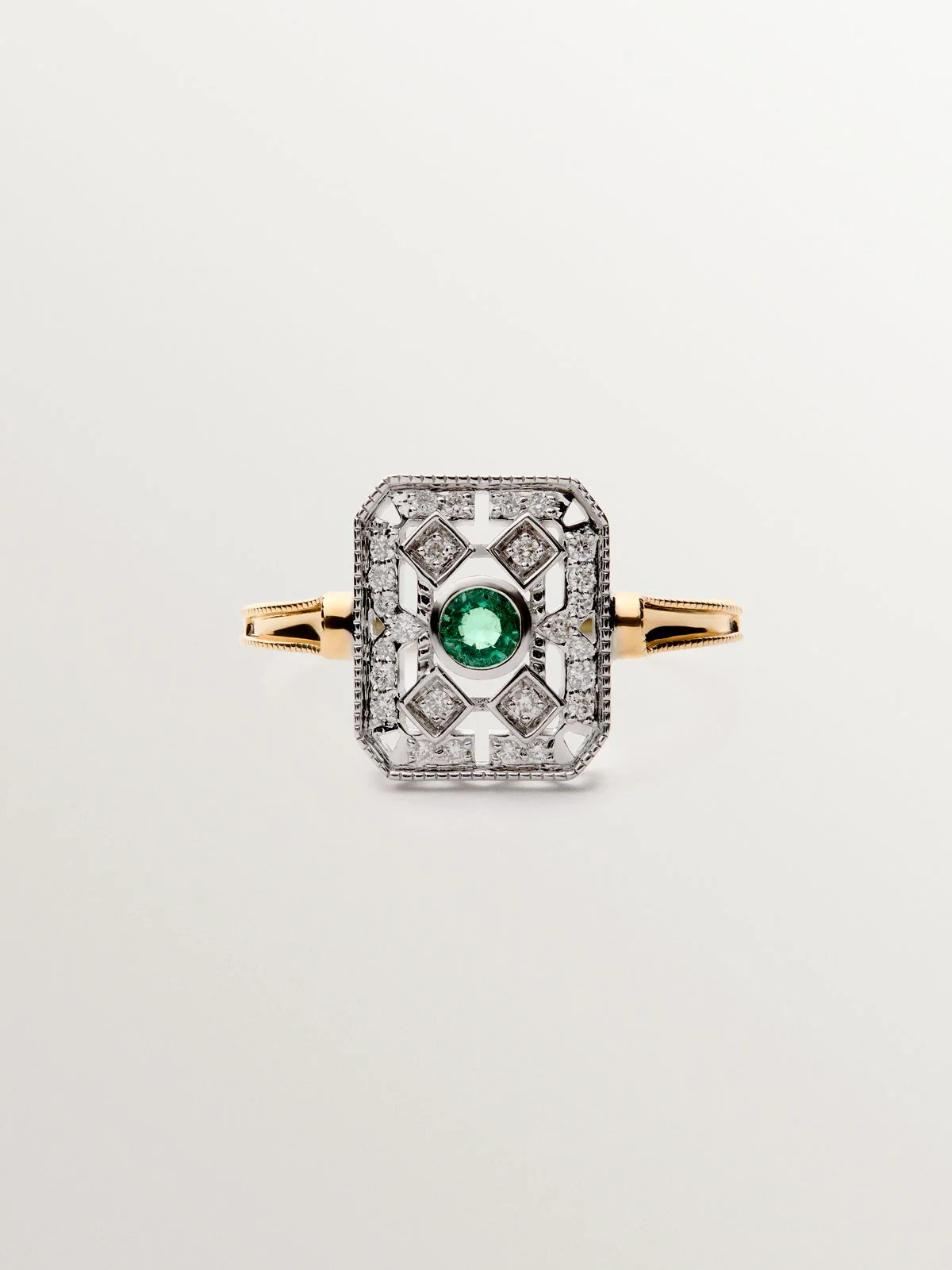 Anillo de oro blanco y oro amarillo de 18K con diamantes en talla brillante y esmeraldas en talla brillante - Image 3
