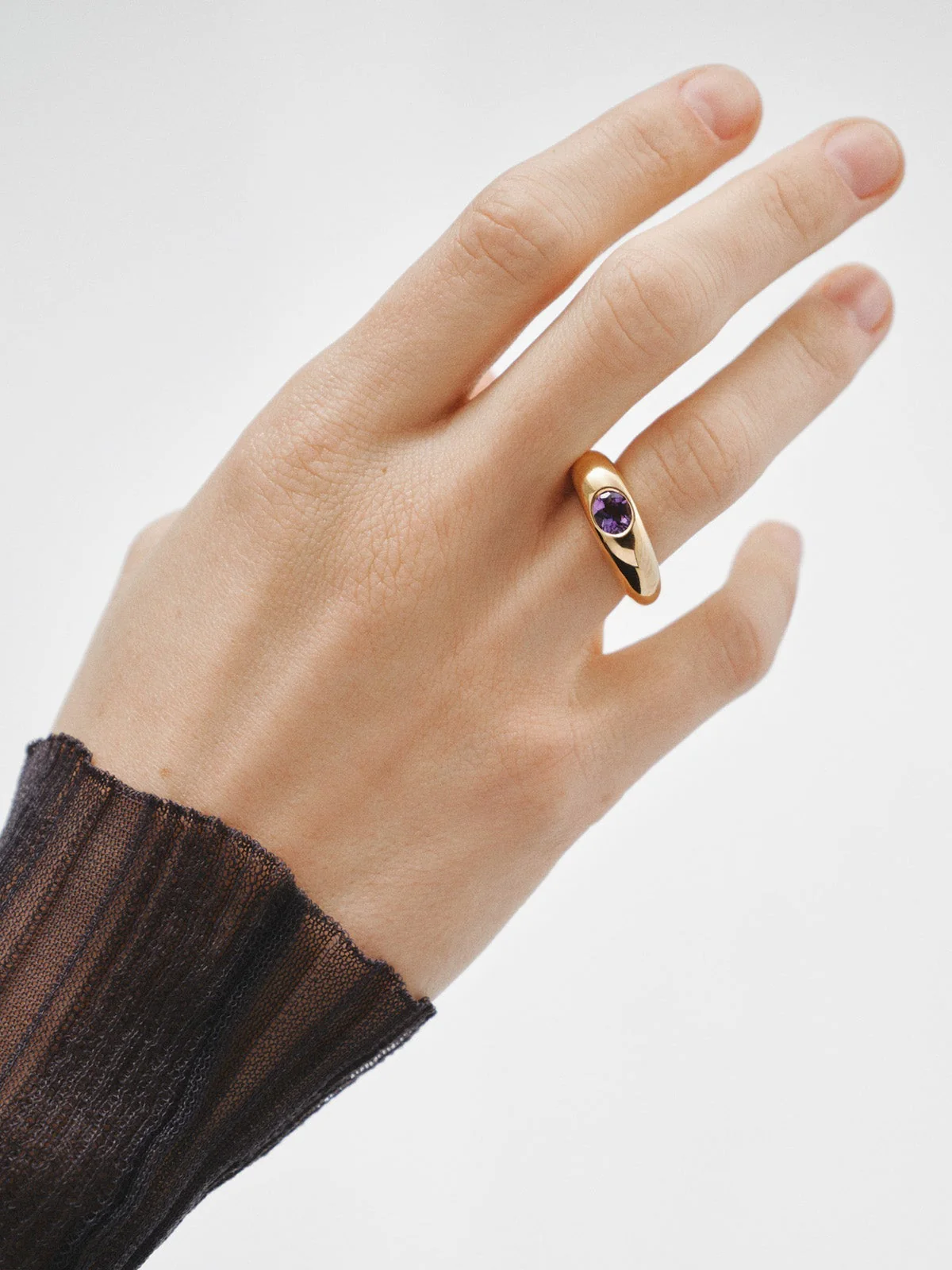 Anillo de plata 925 bañada en oro amarillo de 18K con amatista morada - Image 2