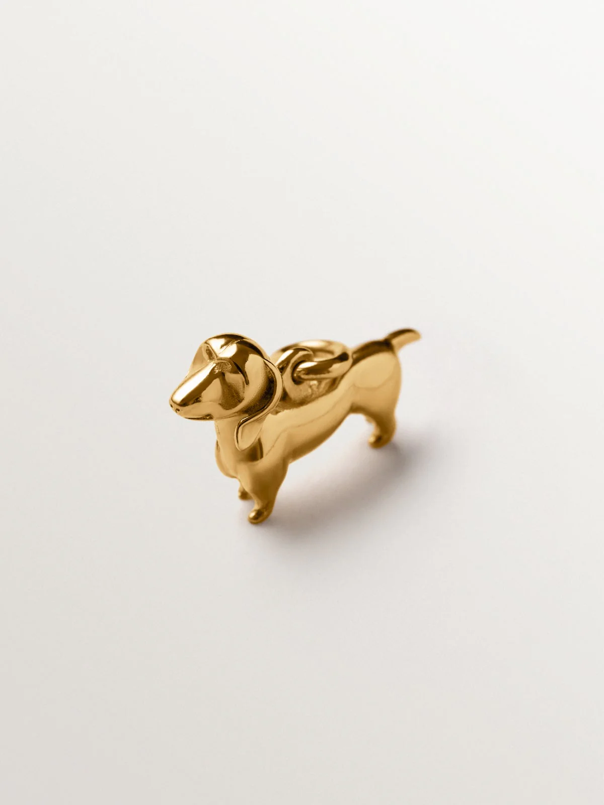 Charm de plata 925 bañada en oro amarillo de 18K con forma de perro - Image 3