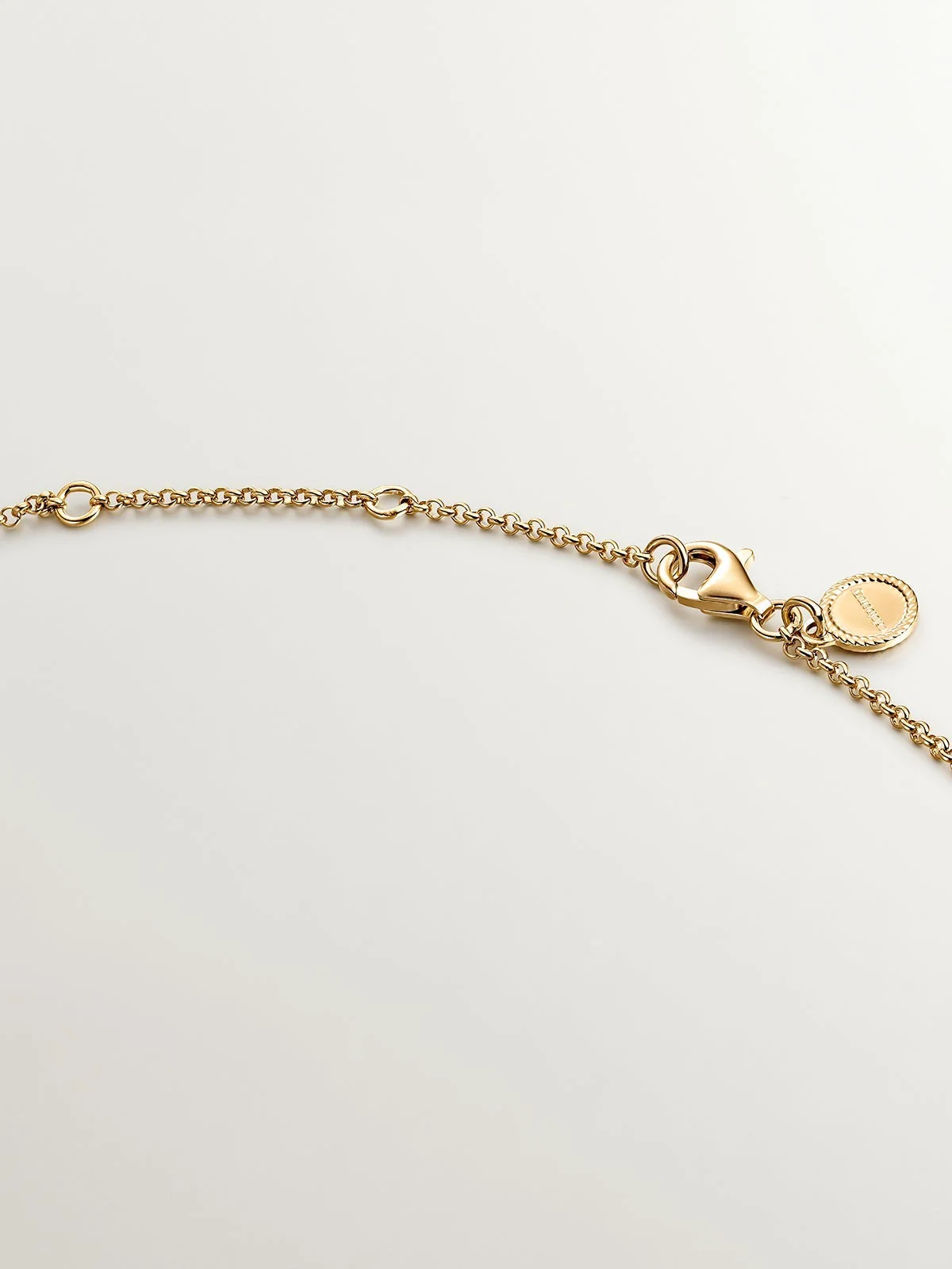 Colgante de plata 925 bañada en oro amarillo de 18K con cruz - Image 5