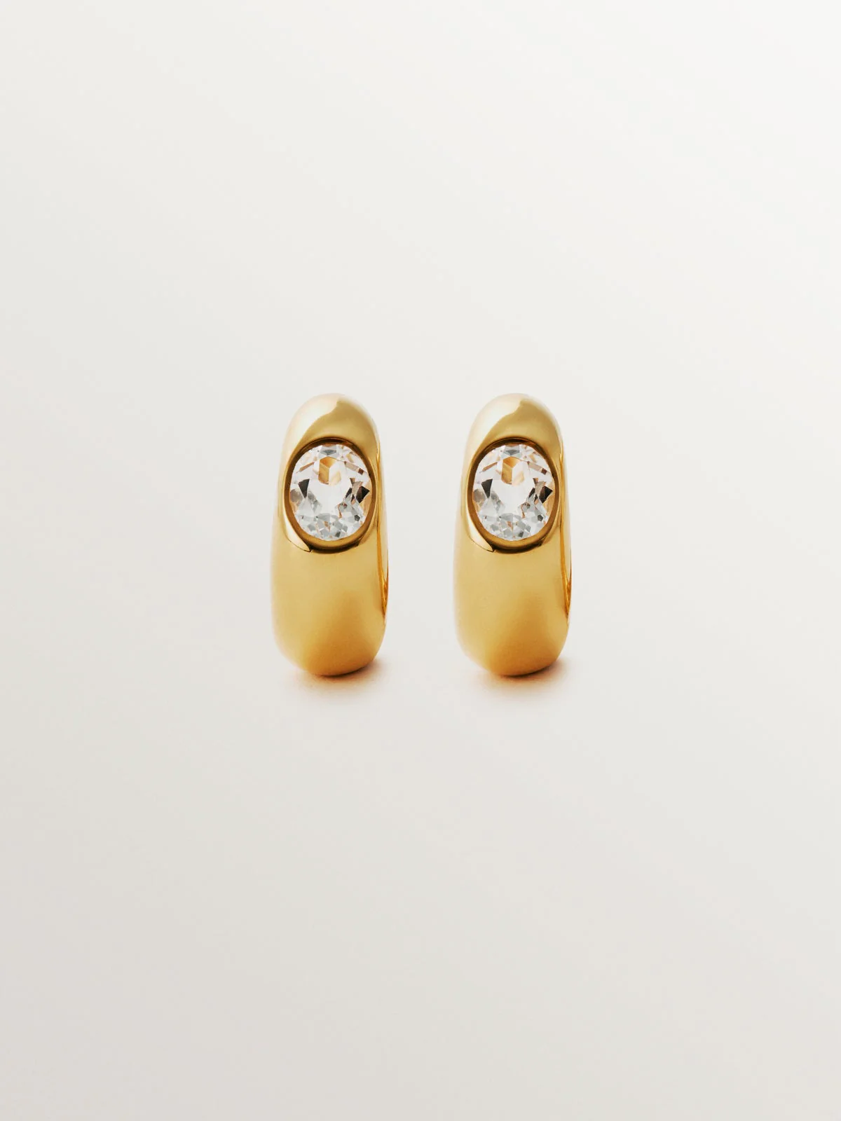 Pendientes de aro de plata 925 bañada en oro amarillo de 18K con topacios blancos - Image 3
