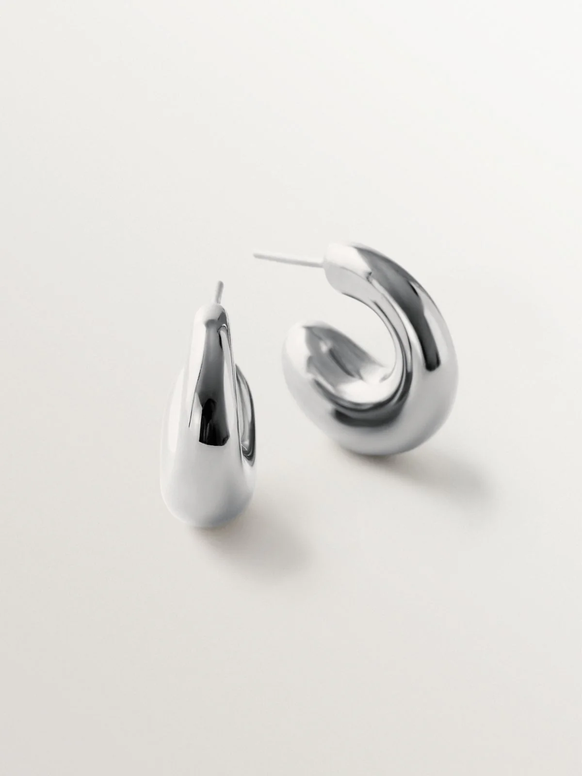 Pendientes gruesos de aro pequeños de plata 925