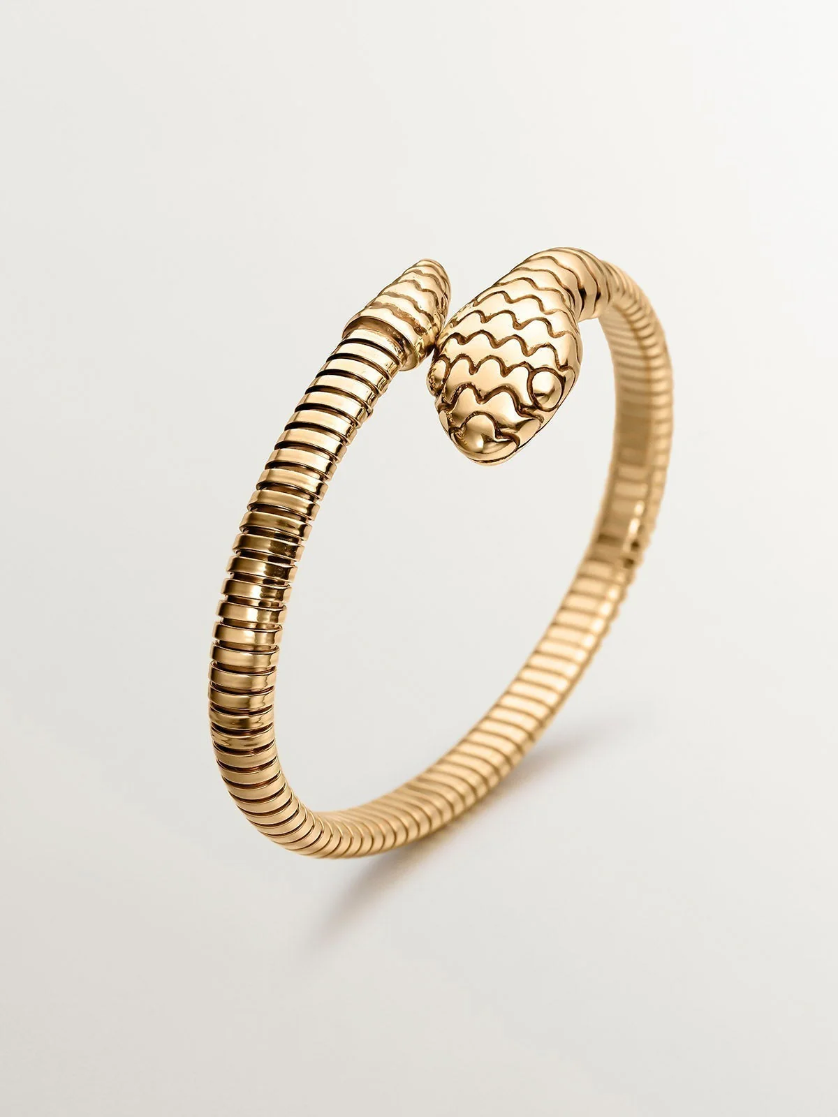 Pulsera rígida de plata 925 bañada en oro amarillo de 18K con forma de serpiente - Image 4